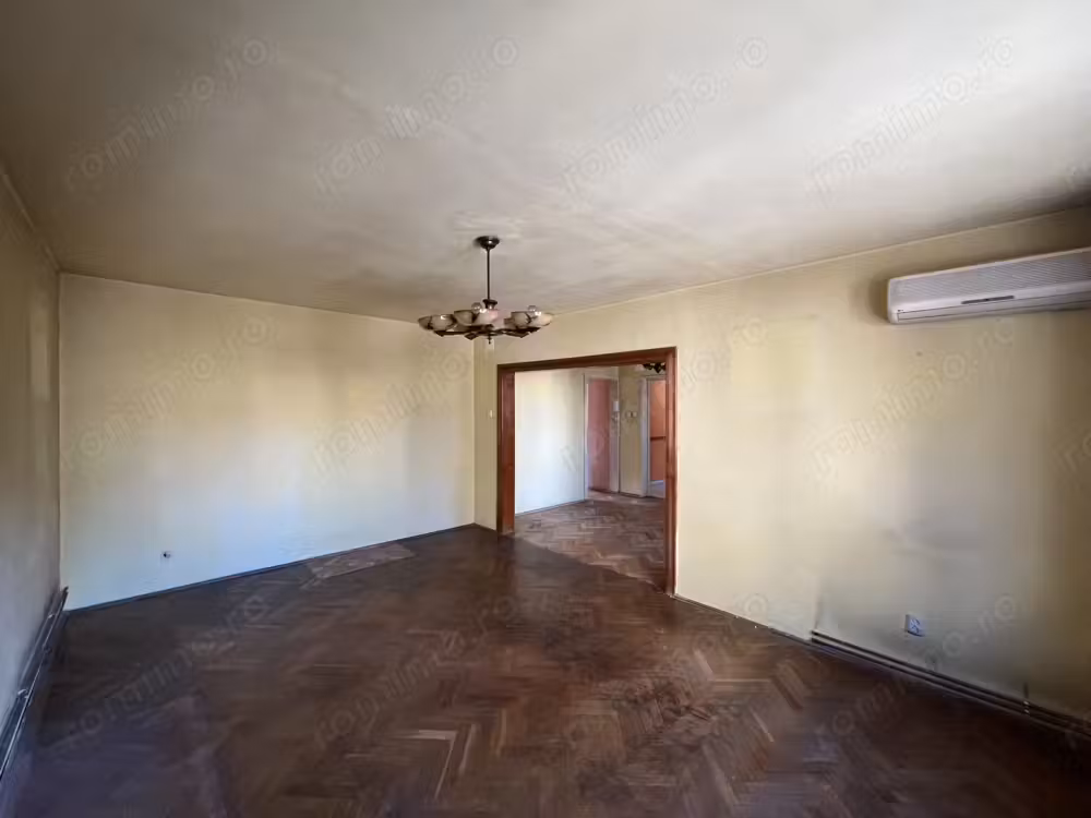 3 Camere Decomandat Central 90mp | Vizibilitate Excelentă | Potențial Comercial