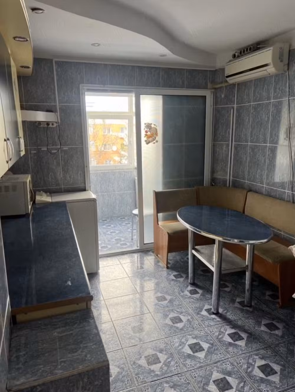 De vanzare apartament 2 camere, Mihai Bravu, Ploiesti