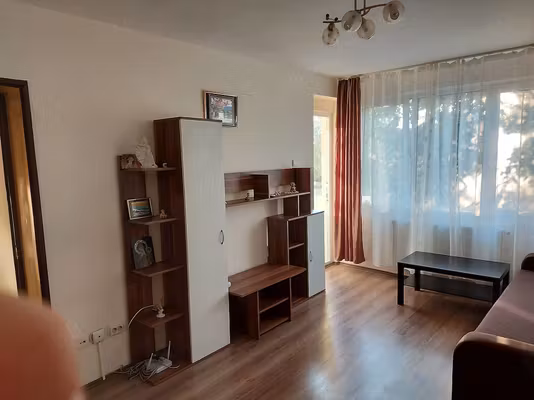 Garsonieră Crangasi