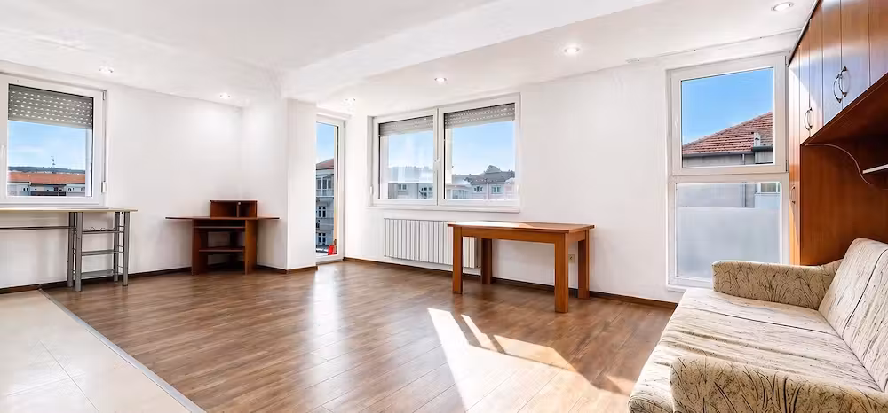 De vânzare apartament cu o cameră - Rogerius - IMOBIHOR -  64900