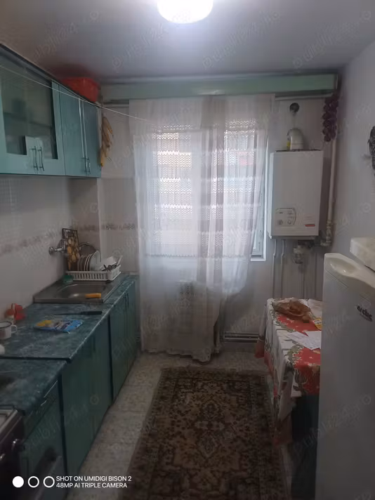 Apartament , linga Splendid /Cinema Melodia