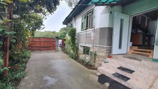 Casă Colun