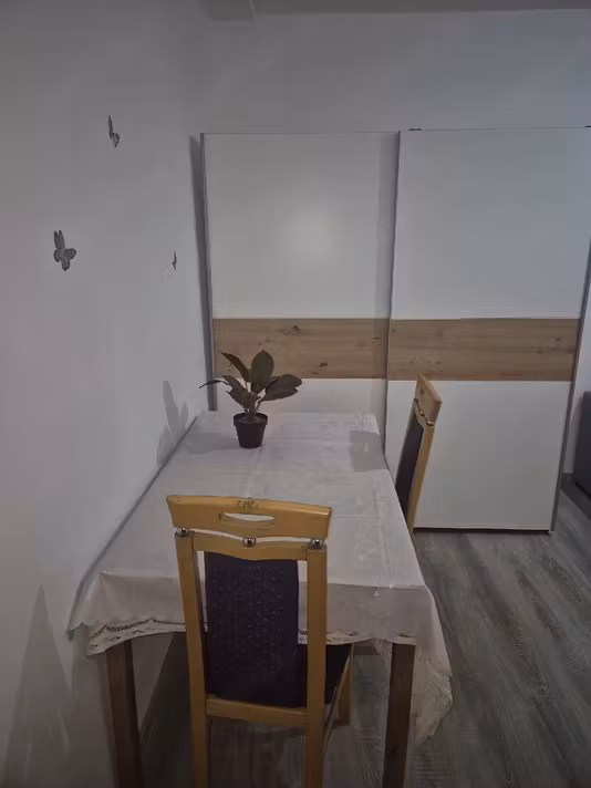 Garsonieră Lunca Visagului