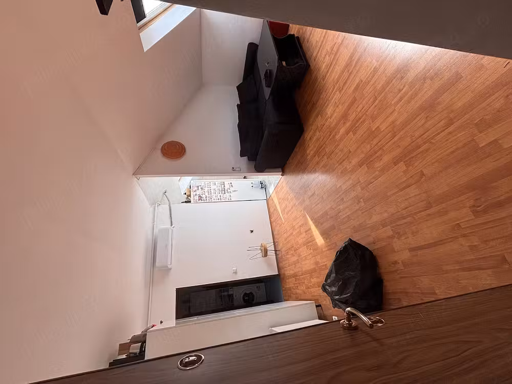 Persoana fizica ofer spre vanzare apartament!