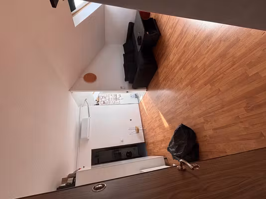 Apartament Floresti