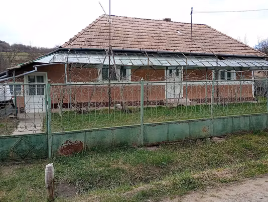 Casă Toldal