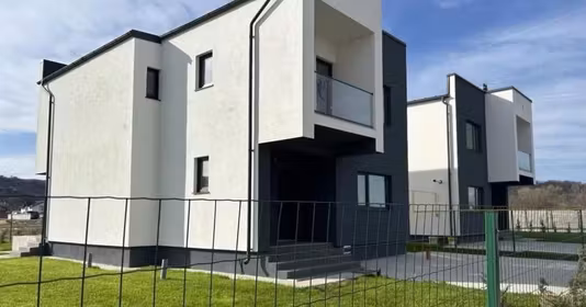 Casă Micești