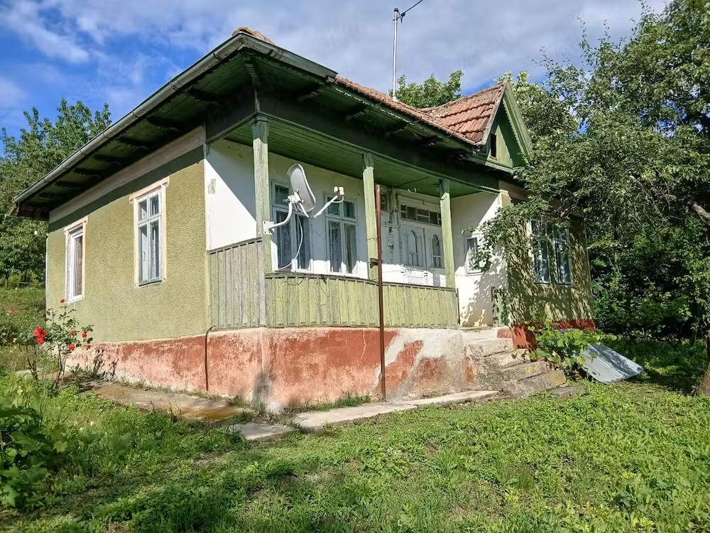 Casa de vânzare com.Blajani