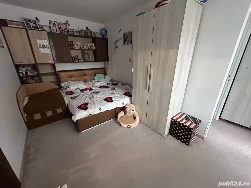 Vând apartament 2 camere VIVO