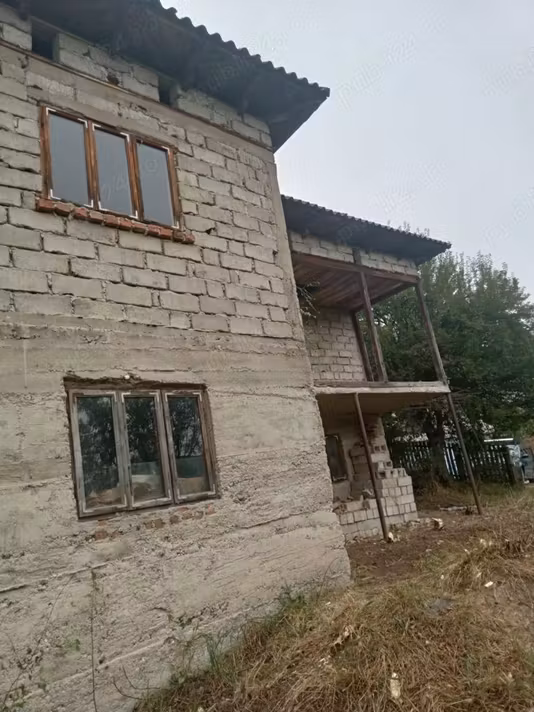 Casă Stroesti