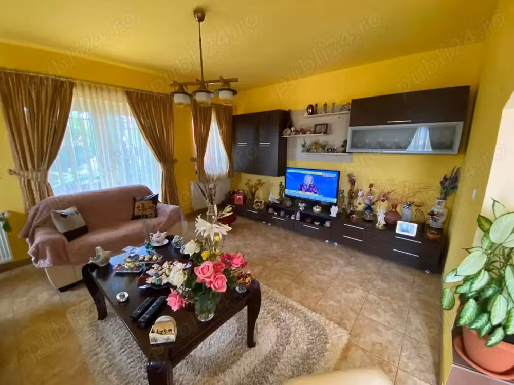 1 2 Duplex de vanzare