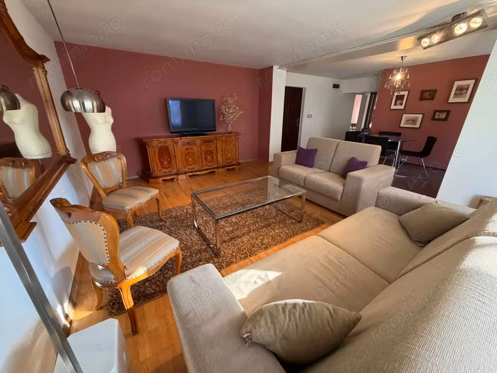 Ap 3 camere zona Girocului