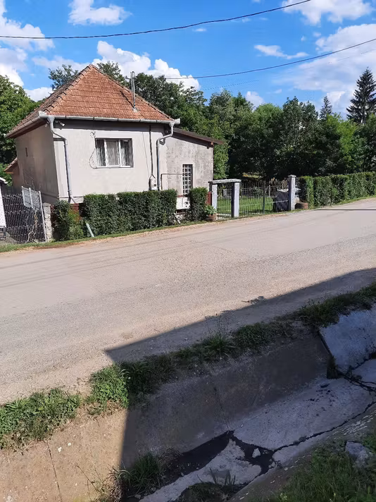 Casă Cornesti (Craciunesti)