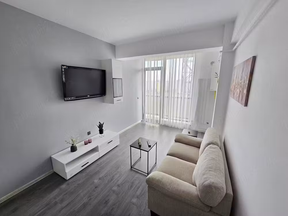 Proprietar | Apartament 2 camere | Mobilat si utilat | Parcare privata | Doamna Stanca