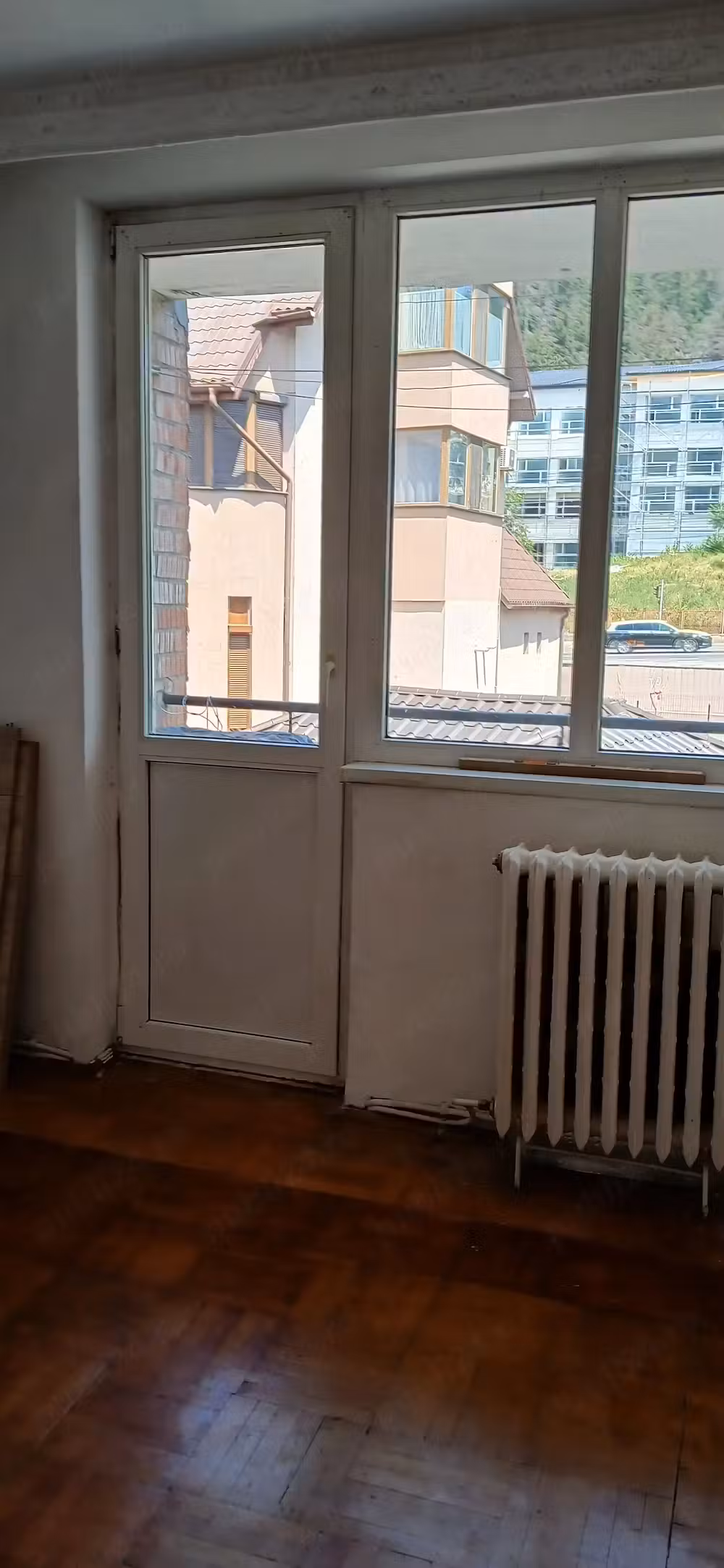 Vind Apartament cu 2 camere