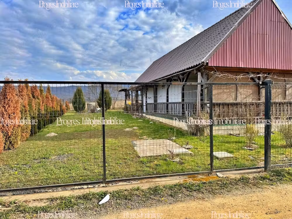 Casă · 3 camere · 50 m², Fardea, Făget