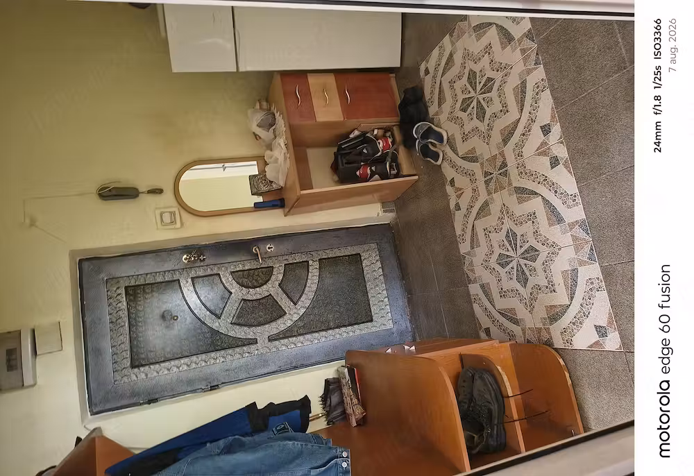 De vânzare apartament cu trei camere