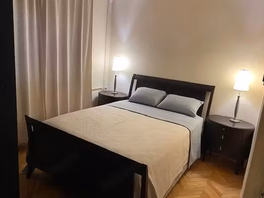 Garsonieră Piata Romana