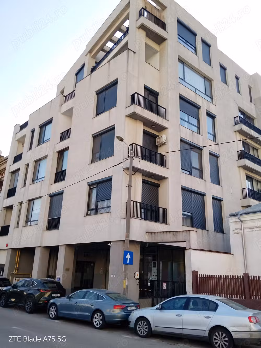 Proprietar vand 2 camere 2016 Marriott Palatul Parlamentului Catedrala