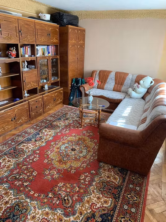 Casă Scoala 4
