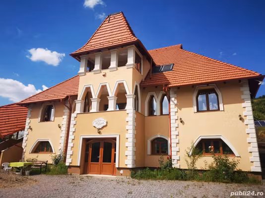 Casă Corunca