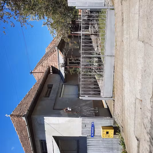 Casă Sarmasu