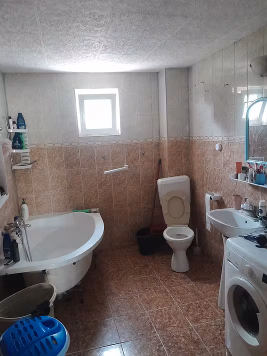 Casă Postăvari