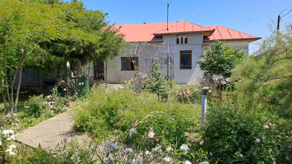 Casa si teren 1500m