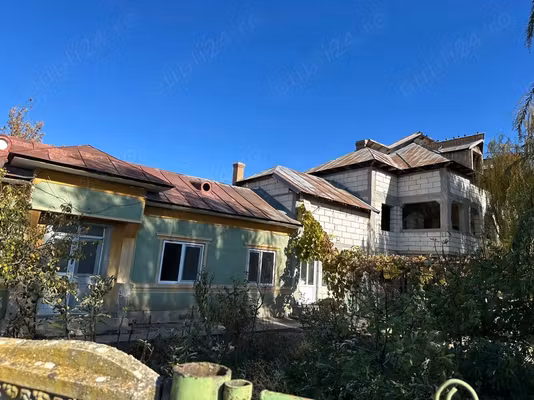 Casă Salcia