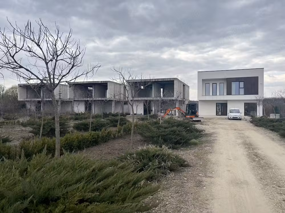 Casa la Dunare - Simian - Calea Hinovei