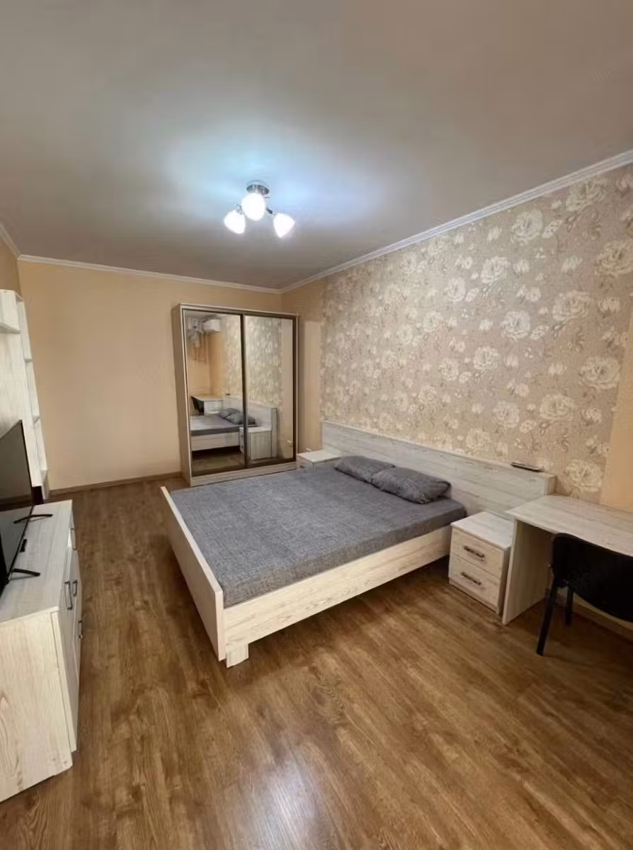Garsonieră de închiriat în zona Eroii RevoluțieI