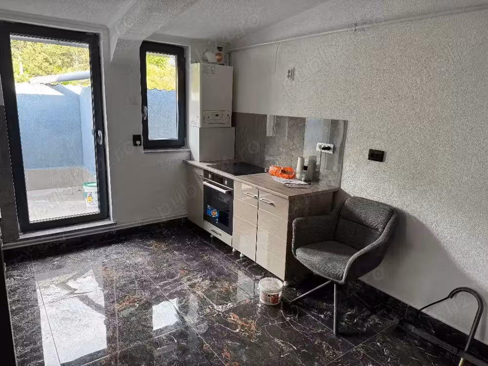 vand apartament cu o camera in bloc nou construit