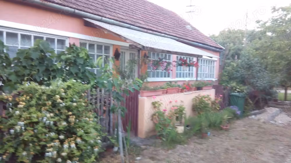 Casa la tara