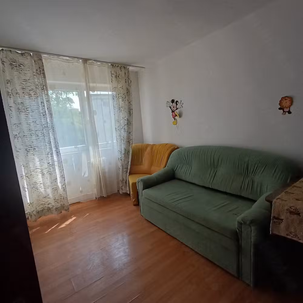Vând apartament cu 2 camere