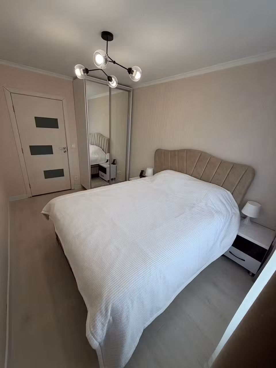 Apartament 2 camere in zona Vitan