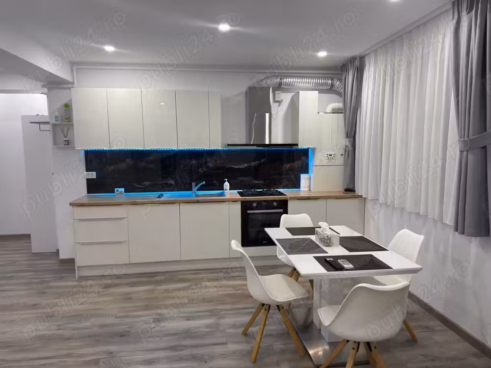 Inchiriez apartament 2 camere LUX