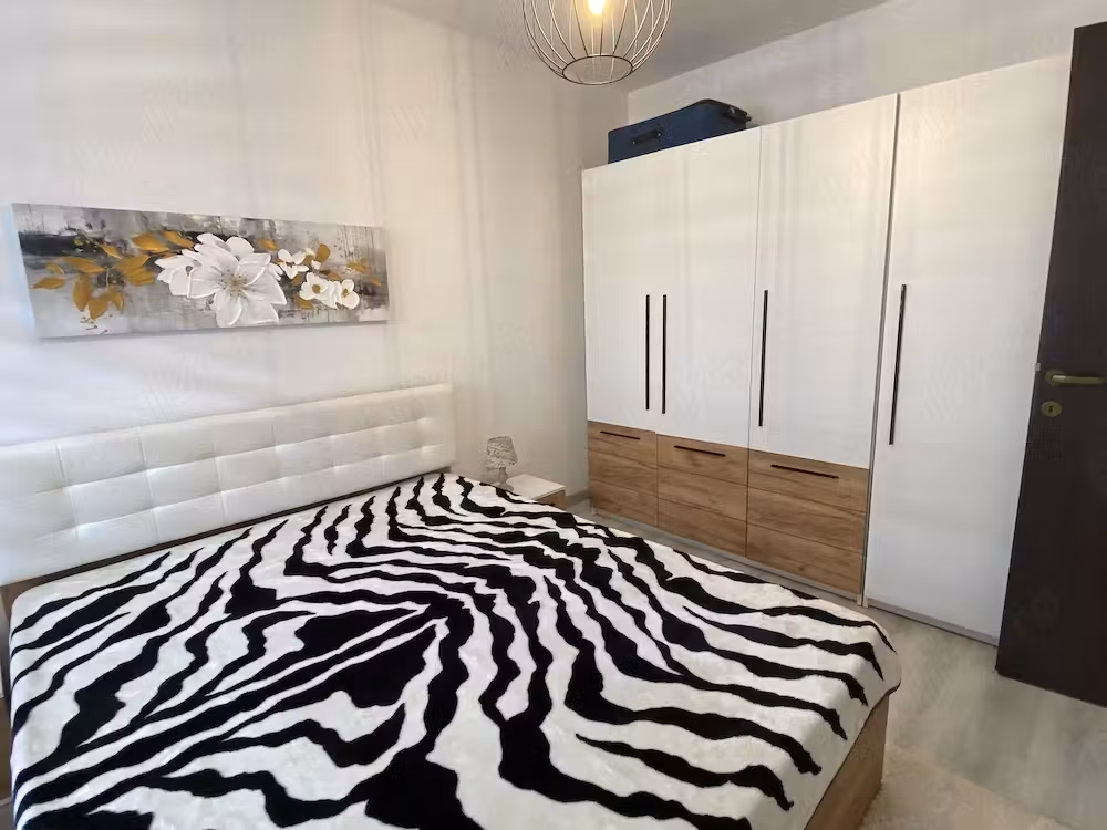 Închiriez Apartament tip studio