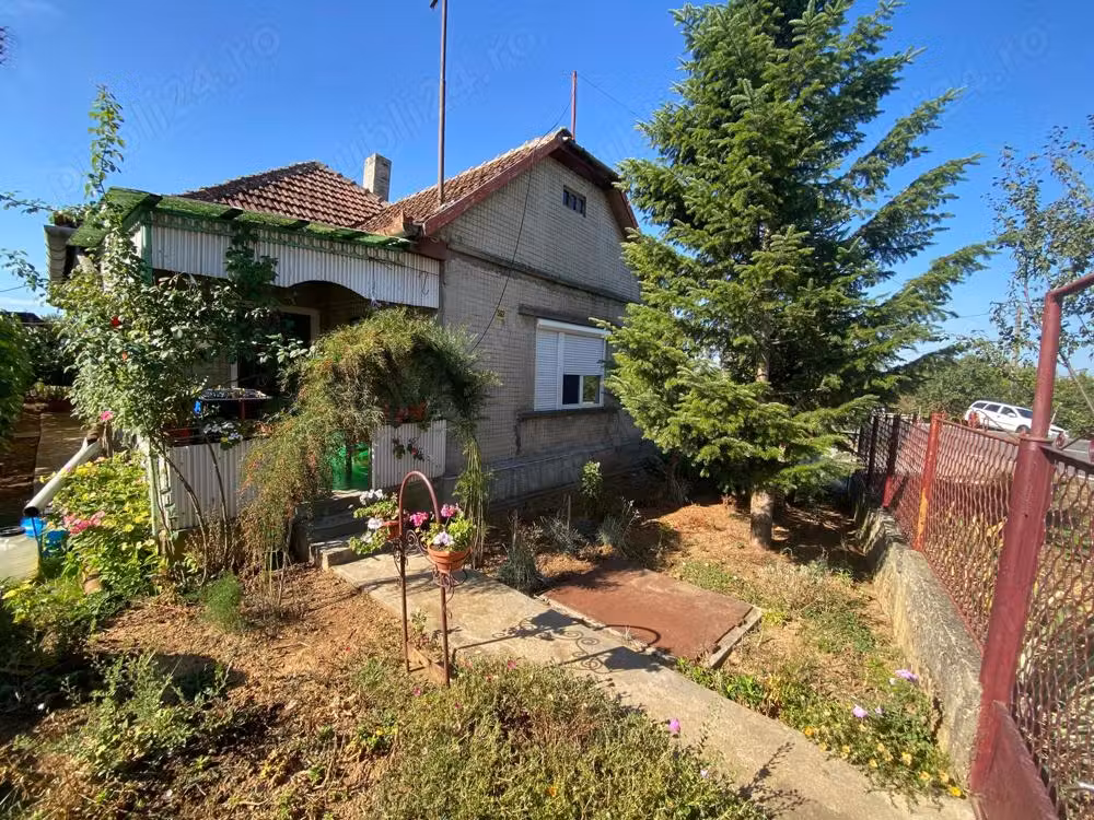 Casă individuală Săcășeni
