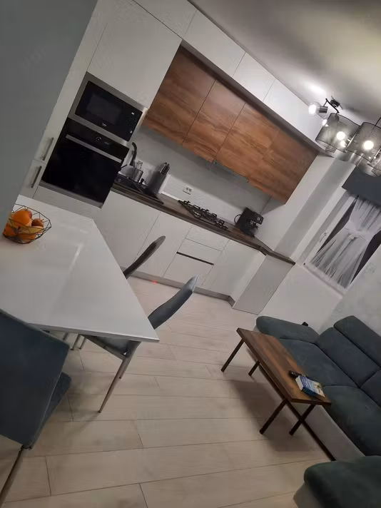 Apartament Satu Bătrân