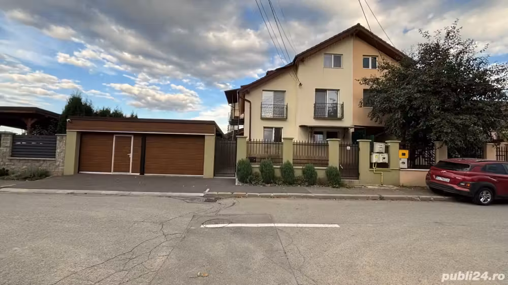 Vând casă spațioasă în Someșeni ideală pentru familie sau investiție