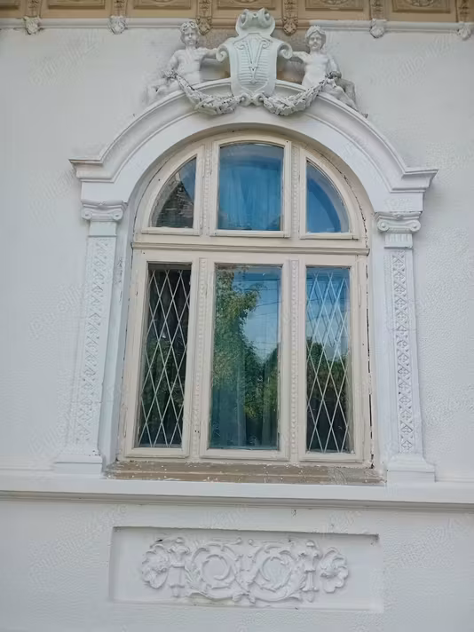 Casă Ultracentral