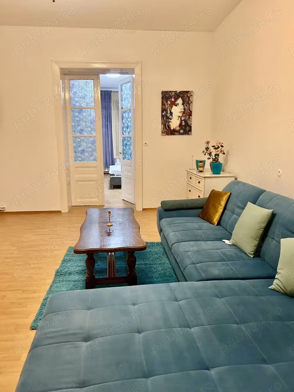 Inchiriez apartament 70 mp cladire istorica Pet friendley