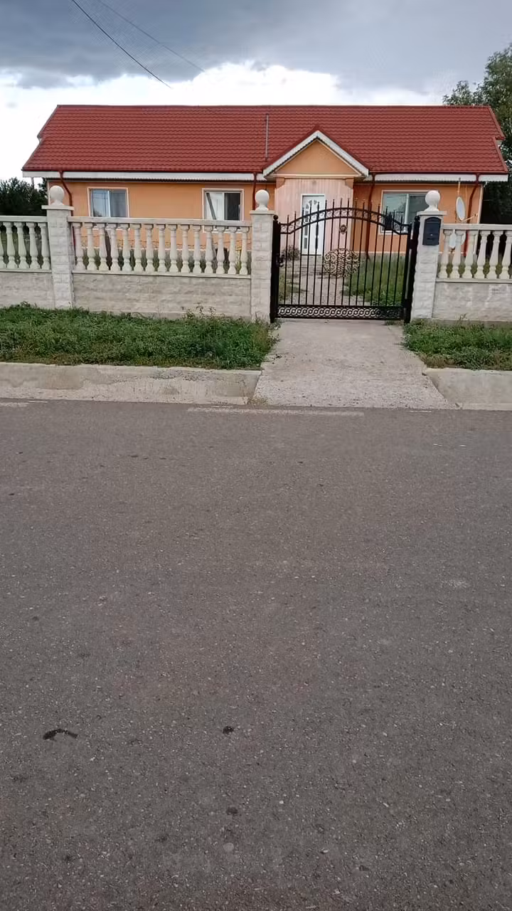 Particular vand casa