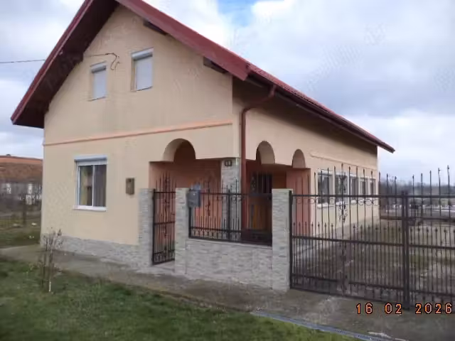 Casa Buzias la iesire spre Timisoara