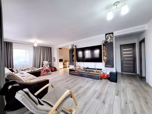 Casă Mosnita Noua