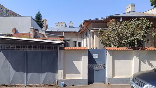 Casă Vatra luminoasă
