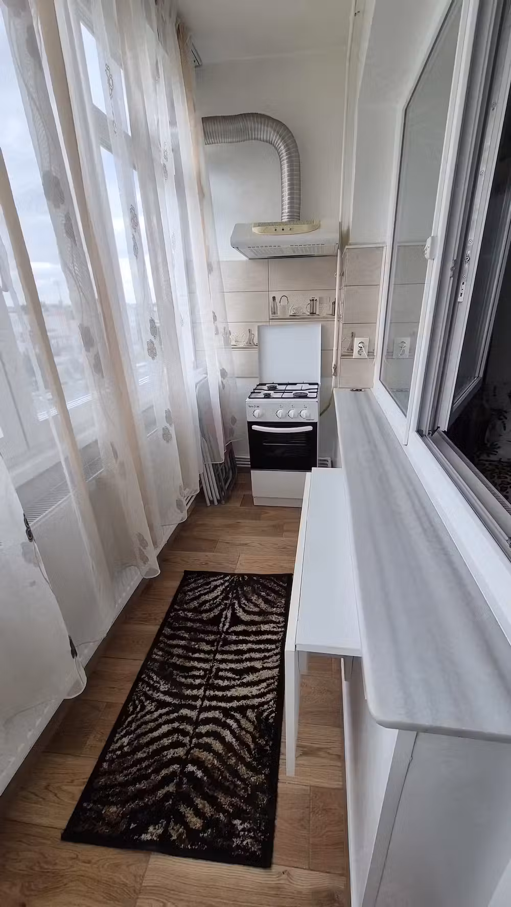 DE ÎNCHIRIAT! Apartament cu o cameră mobilat şi utilat, situat în cartierul Ţiglina 2