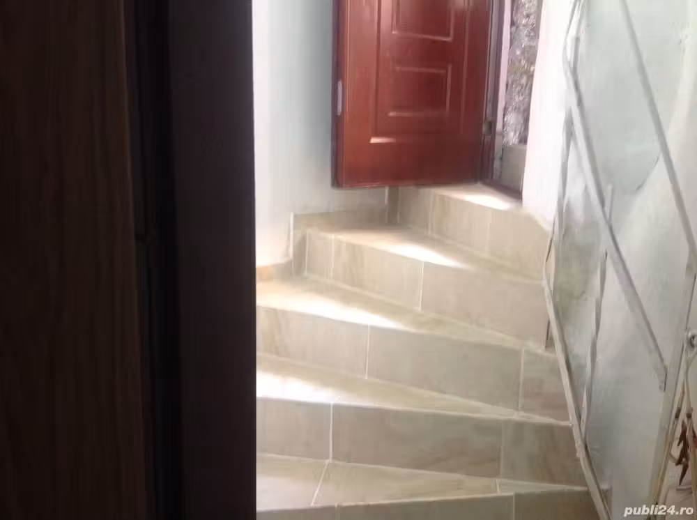 Apartament 3 camere zona Uniri Mitropolie