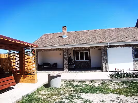 Casă Pecica