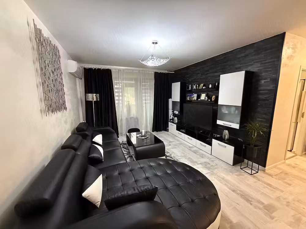 Vând apartament Gavana